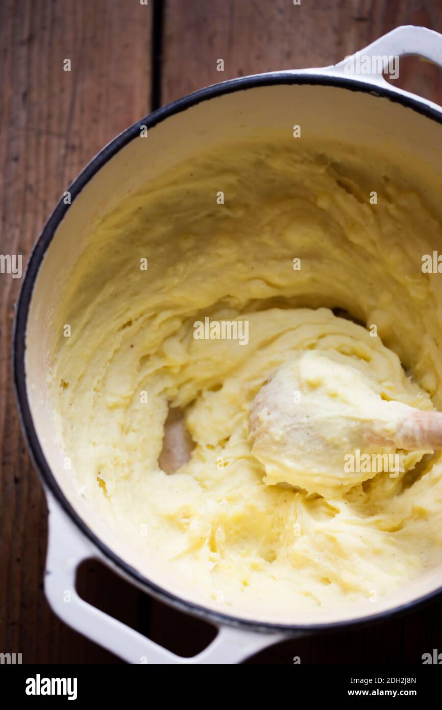 Mashed potatoes with butter and cream, nutmeg Stock Photo Alamy