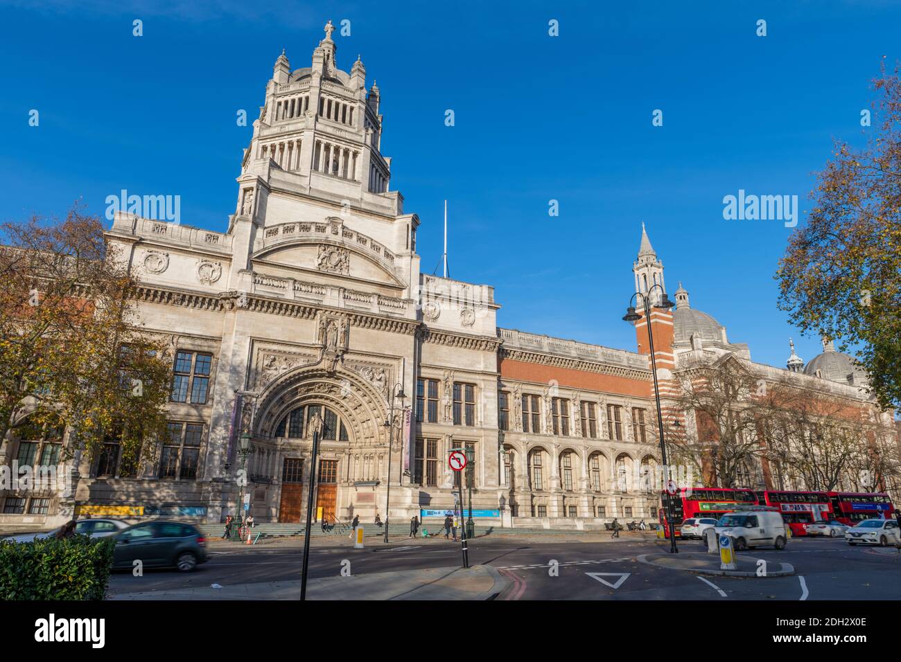 A street view of the Victoria and Albert Museum in South Kensington, Knightsbridge. Stock Photo