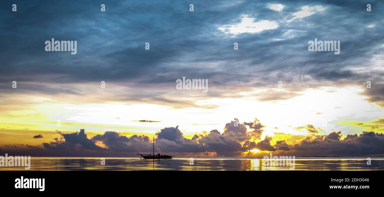 Exploring the country Stock Photo - Alamy