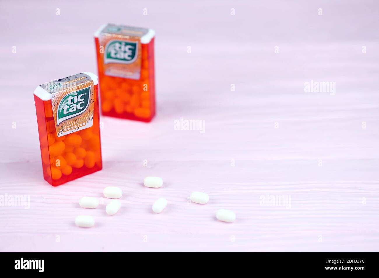 Tic tac candy hi-res stock photography and images - Page 5 - Alamy