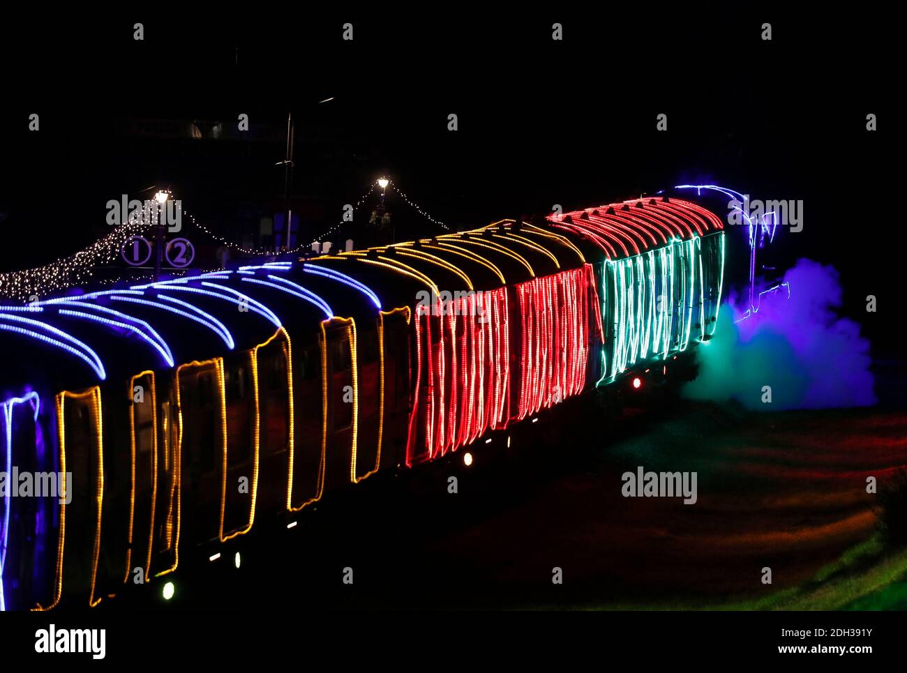 Quorn, Leicestershire, UK. 9th December 2020. An illuminated steam