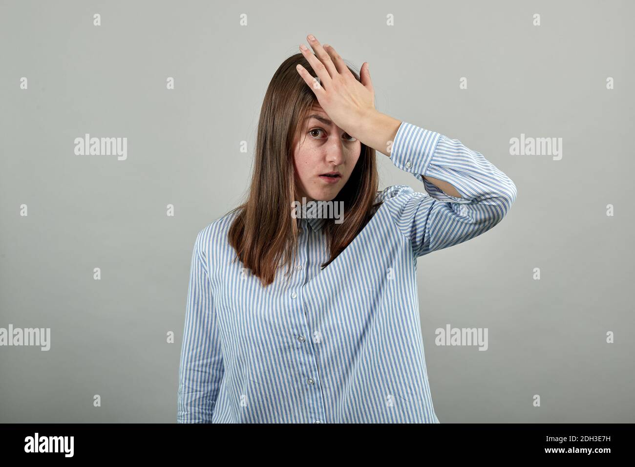 Face palm, disappointed slapping head due to mistake, oversight or epic  fail, headache in studio, forgetful model remembers do importent task,  keeps hand on forehead, remembering important forgets Stock Photo - Alamy