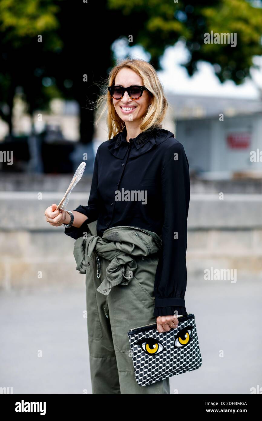Street style, Alexandra Golovanoff arriving at Dior Fall-Winter 2017-2018  Haute Couture show held at Hotel des Invalides, in Paris, France, on July  3rd, 2017. Photo by Marie-Paola Bertrand-Hillion/ABACAPRESS.COM Stock Photo  - Alamy