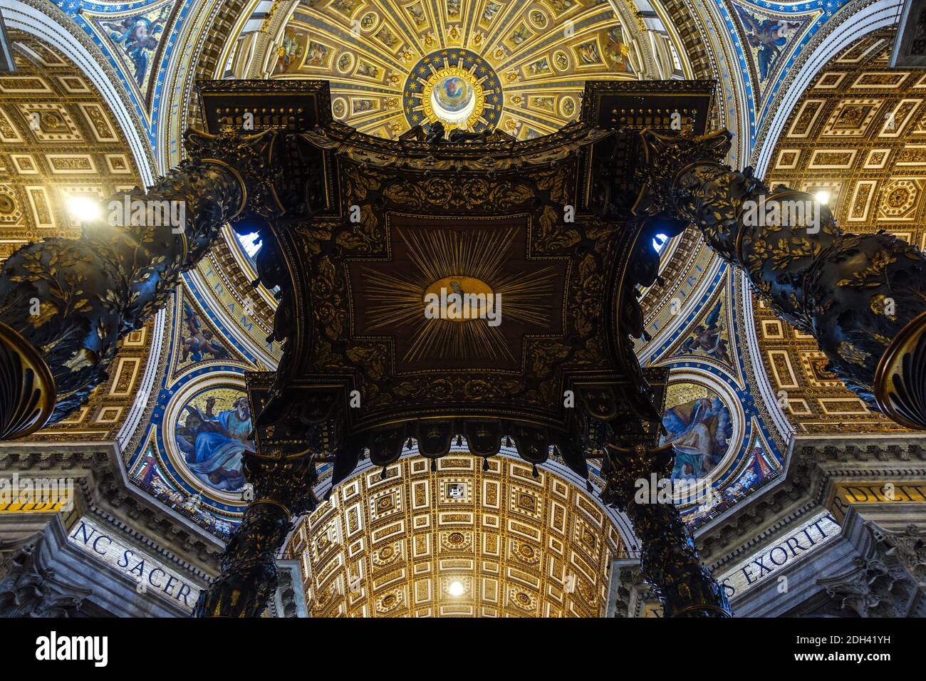 Baldachino altar from below in St Peter's basilica, Rome, Italy, Basilica di San Pietro interior Stock Photo