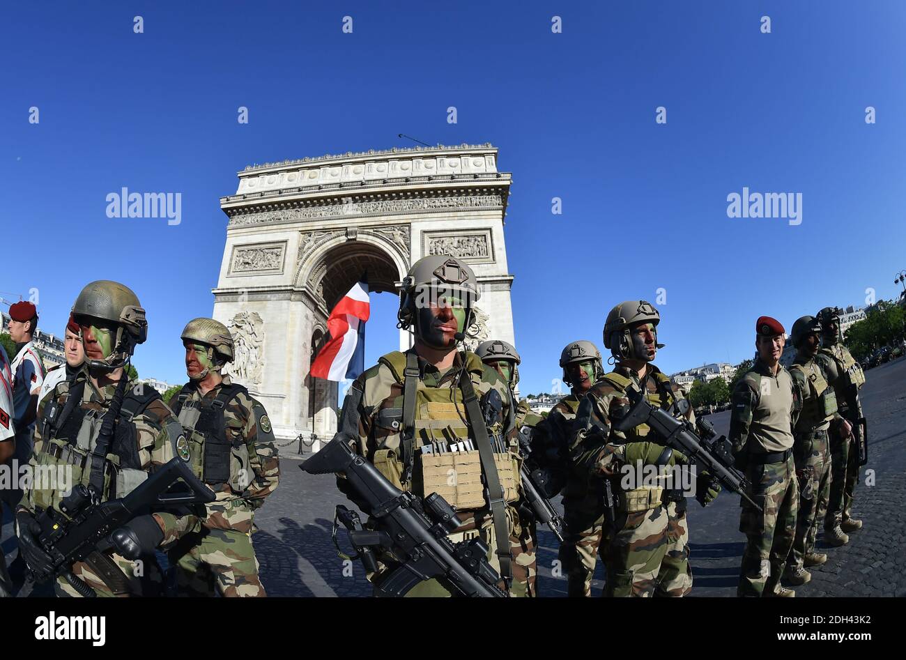 French President Emmanuel Macron and Chief of the Defence Staff, French ...