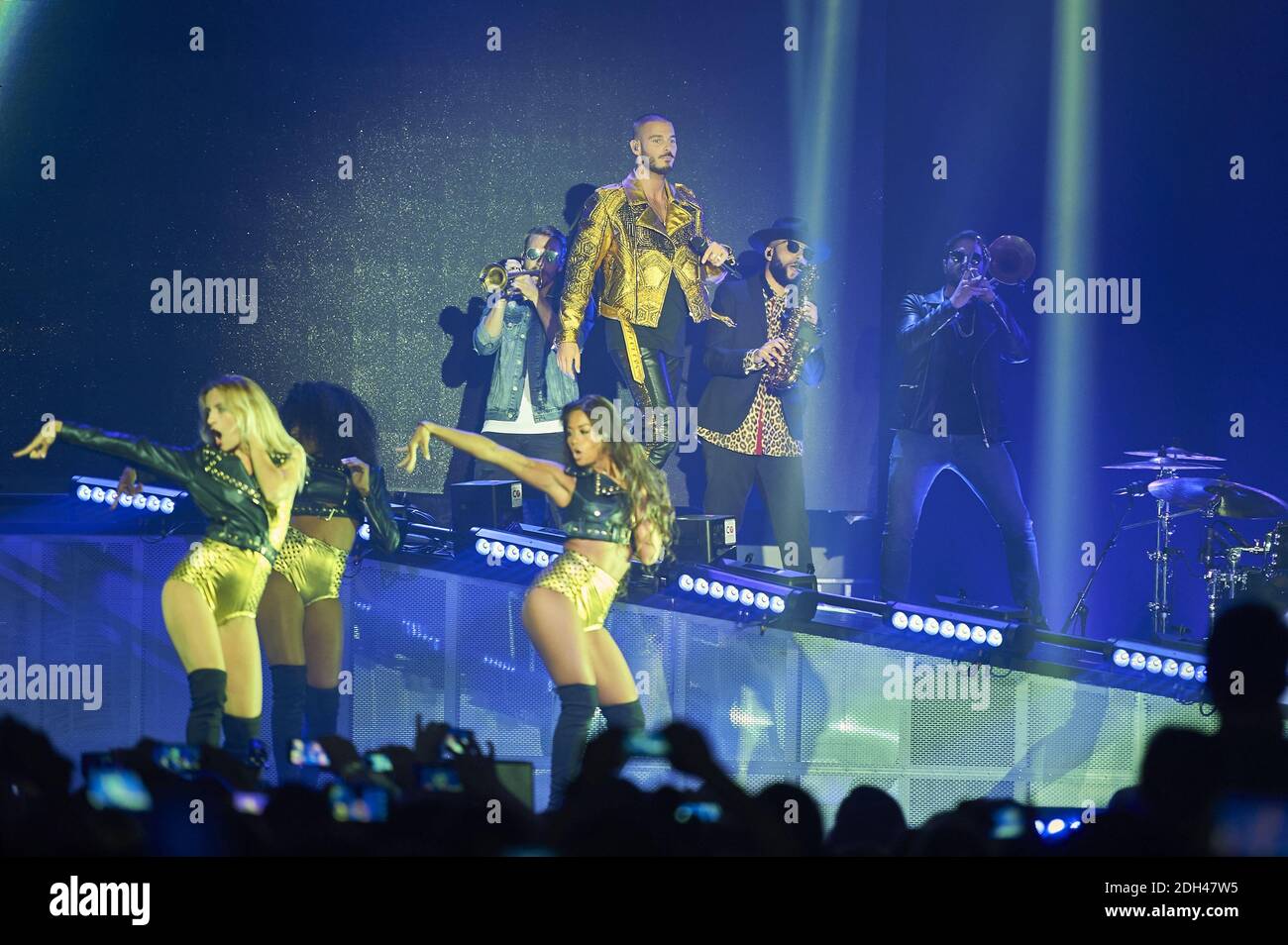 French Singer M. Pokora (aka Matt Pokora, Matthieu Tota) Performs Live ...