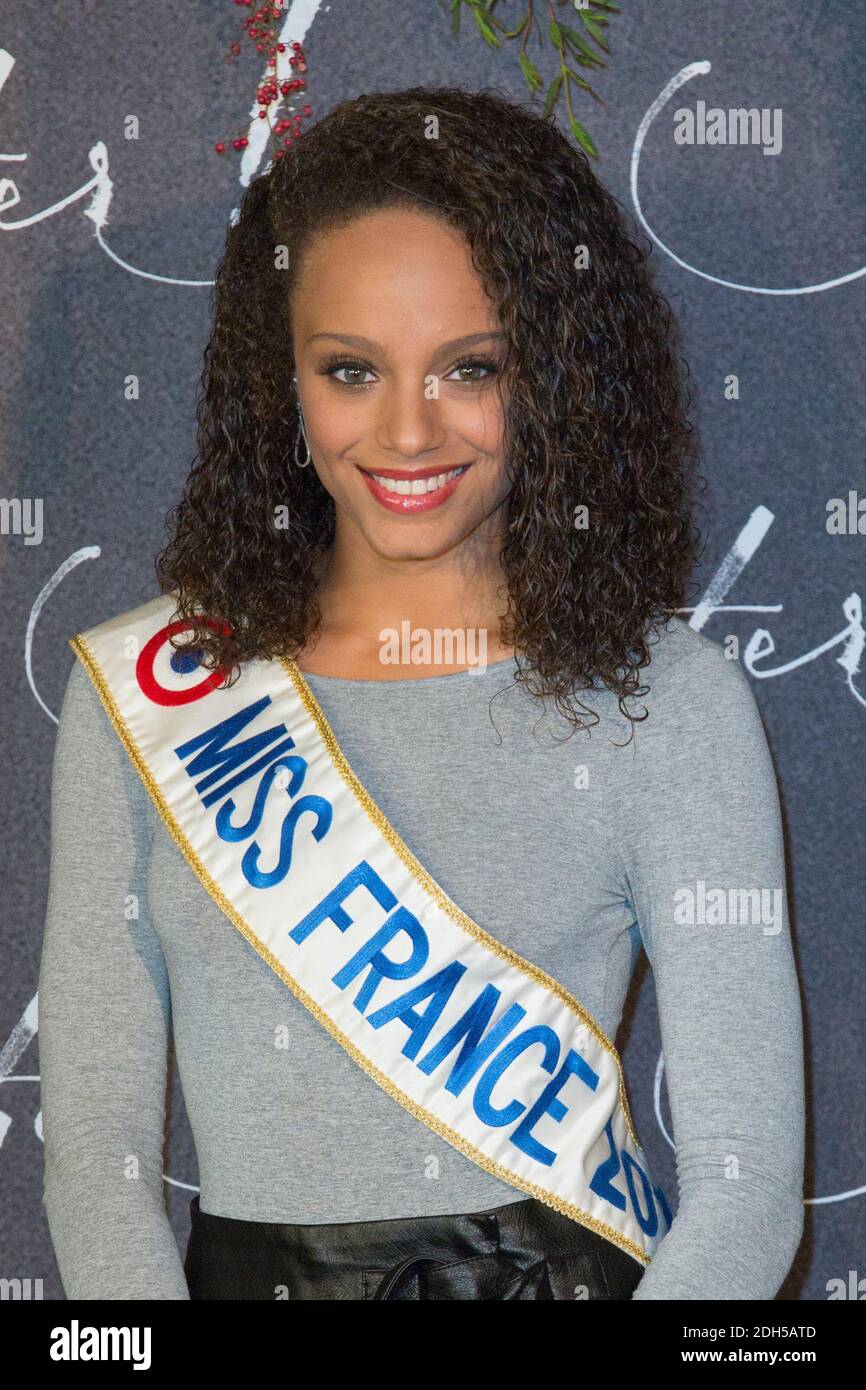 Miss France 17 Alicia Aylies Attending At Mother Paris Film Premiere At Cinema Ugc Normandie In Paris France On September 07 17 Photo By Nasser Berzane Abacapress Com Stock Photo Alamy