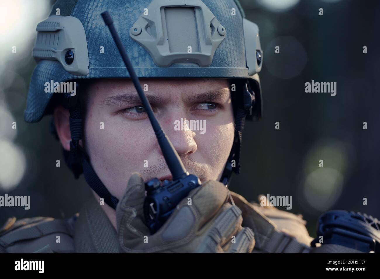 Officer Talking Portable Radio Station Stock Photo - Alamy