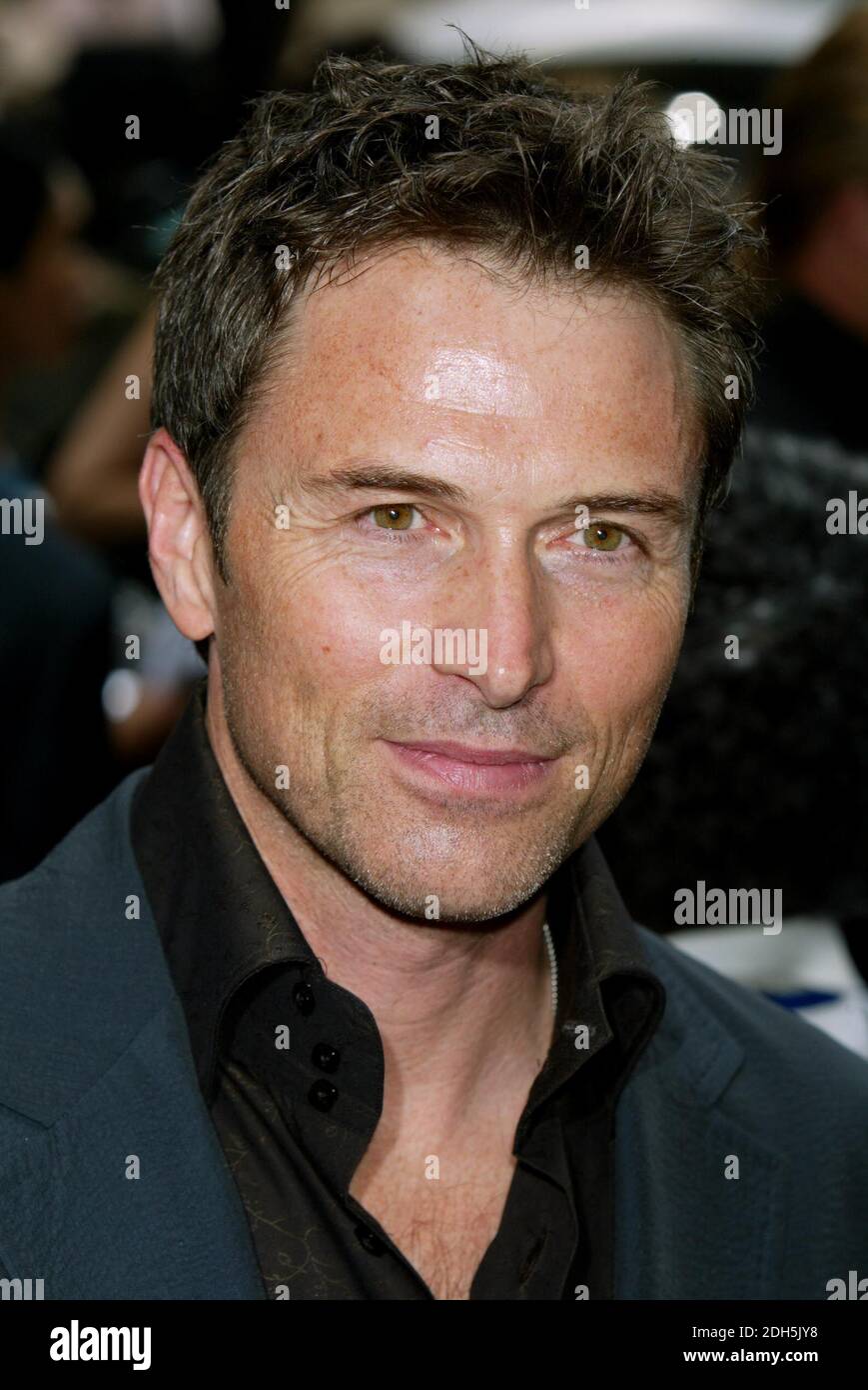 NEW YORK, NY MAY 18 Tim Daly arrives at the 200405 ABC Network