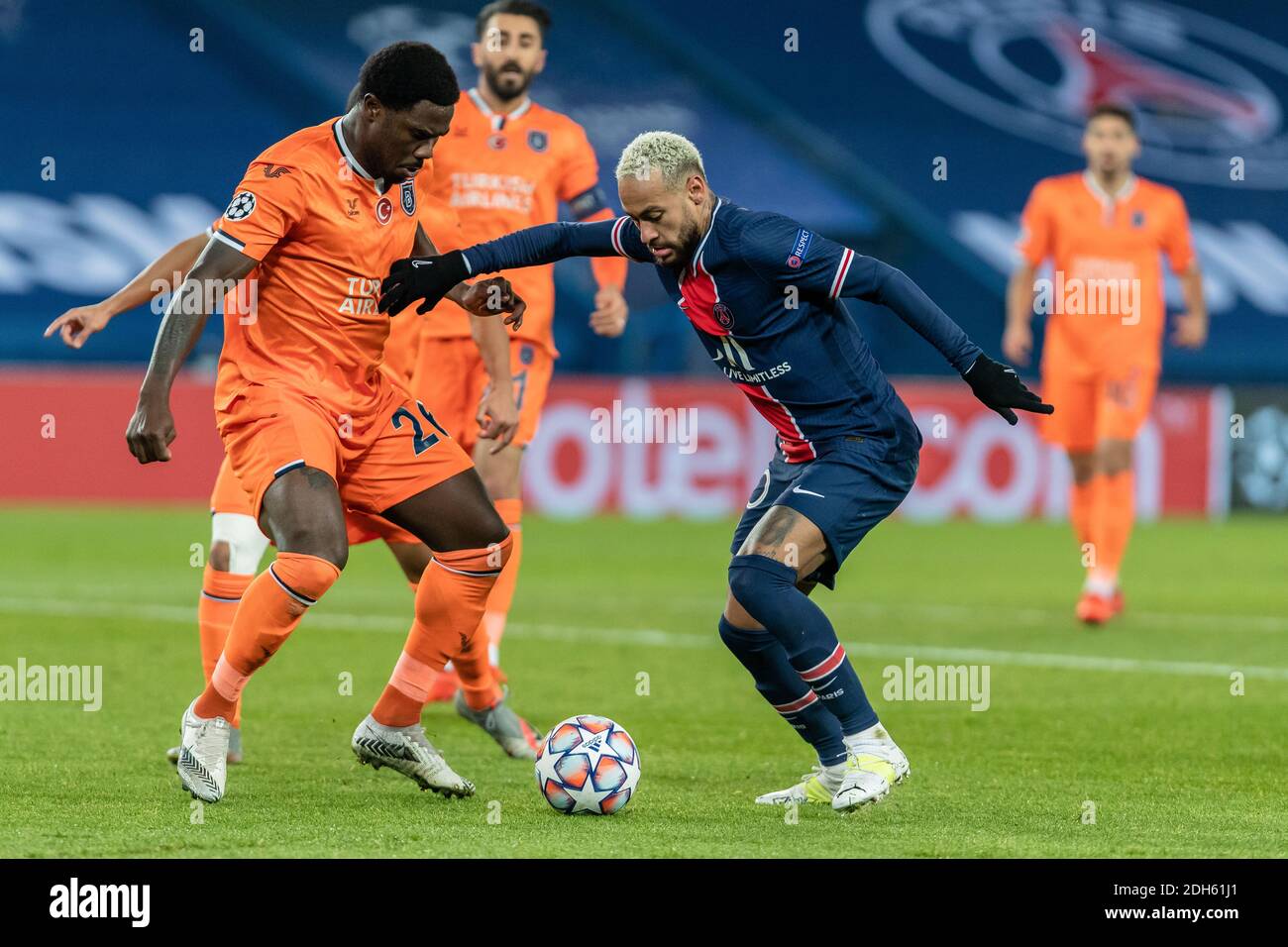 paris sg basaksehir