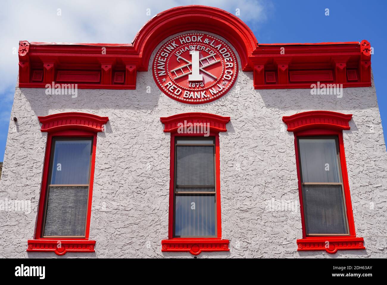 Hook and ladder fire truck hires stock photography and images Alamy