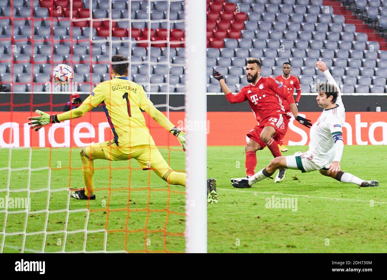 Eric Maxim Choupo Moting Fcb 13 Scores Shoots Goal For Tor Treffer 2 0 In The Match Fc Bayern Muenchen Lokomotive Moskau Of Football Uefa Champions League Group Stage In Season 2020 2021