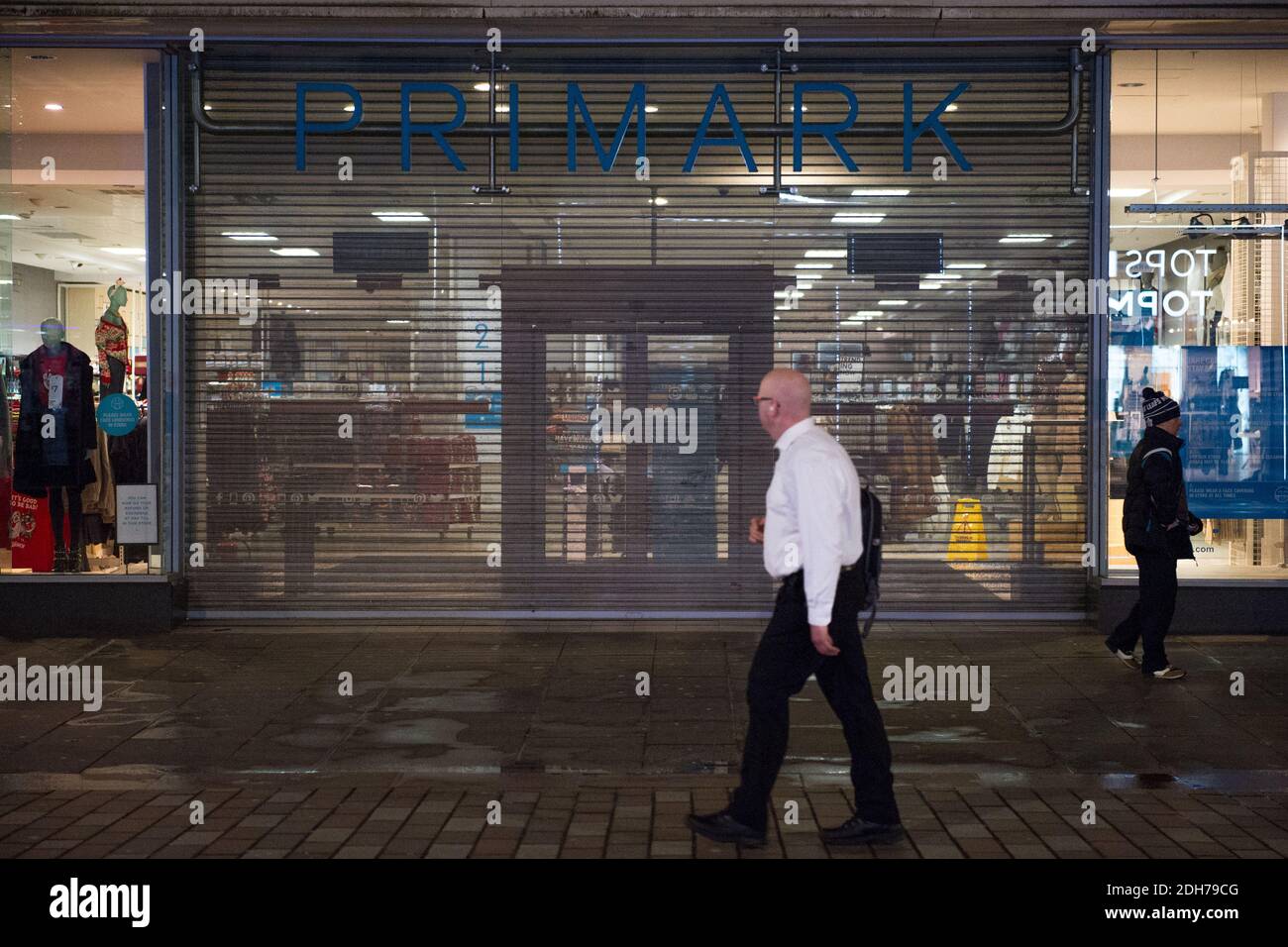 Flagship primark hires stock photography and images Alamy