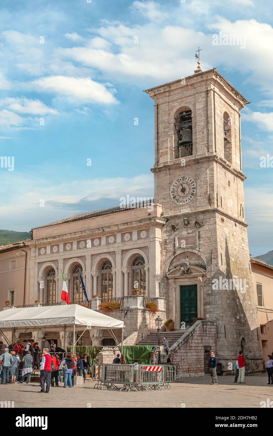 Cattedrale di S.Maria Argentea, Piazza San Benedetto, Norcia, Italy, Umbria Stock Photo