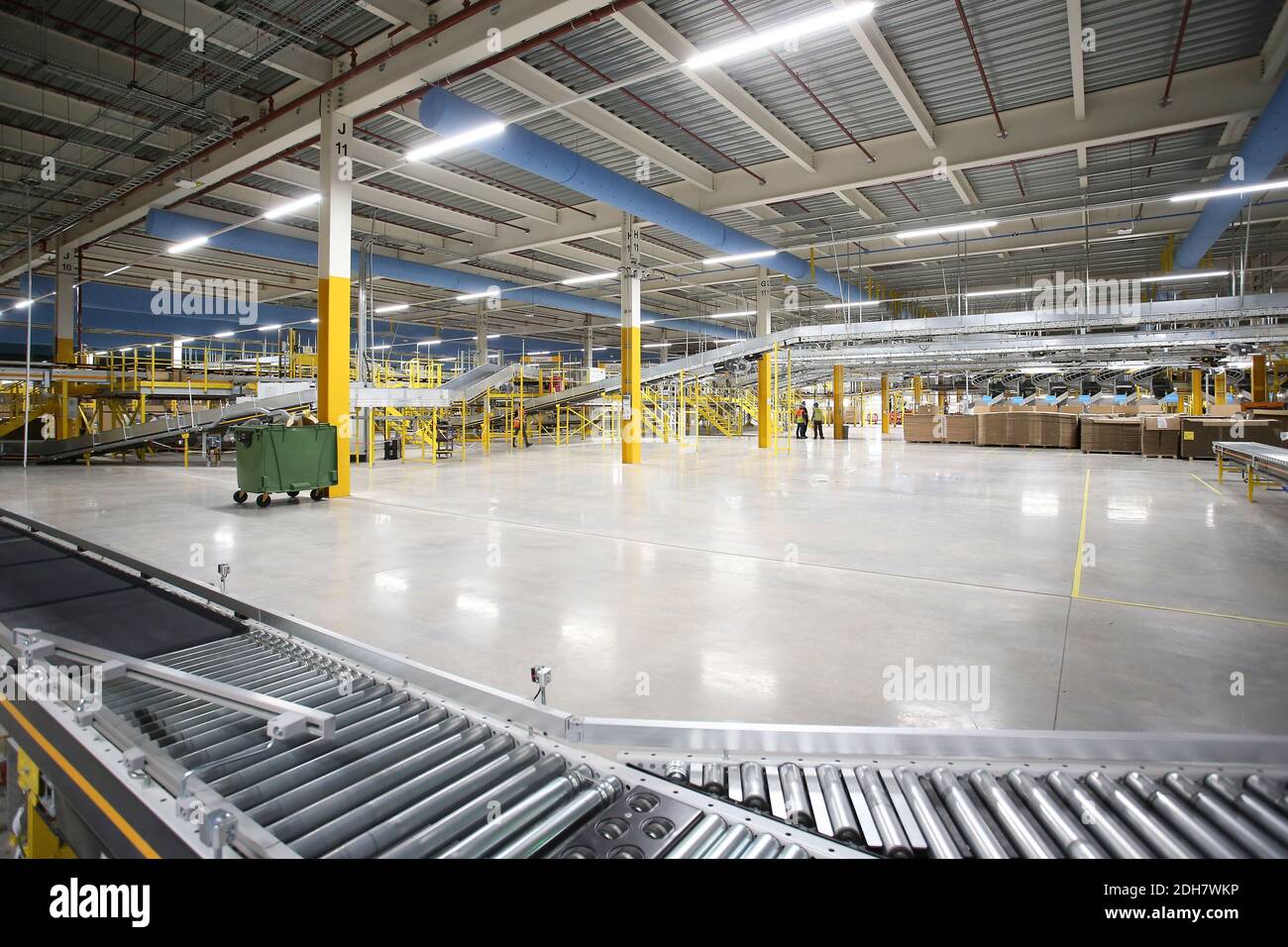 Amazon fulfilment centre warehouse in hires stock photography and
