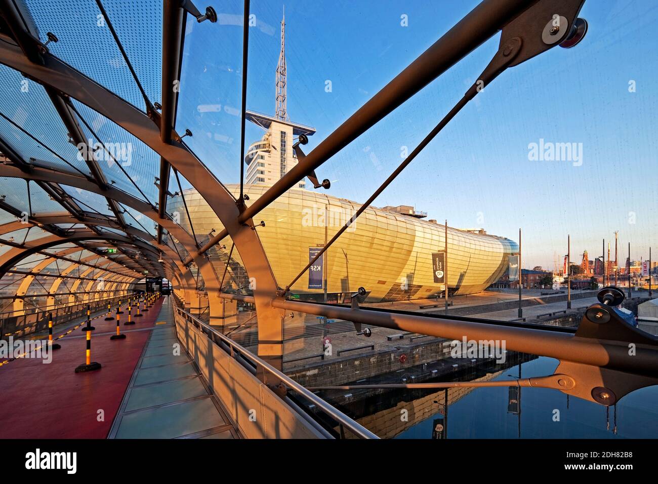 view from the glass bridge to the Alter Hafen, Klimahaus and Atlantic Hotel Sail City, Havenwelten, Germany, Bremen, Bremerhaven Stock Photo