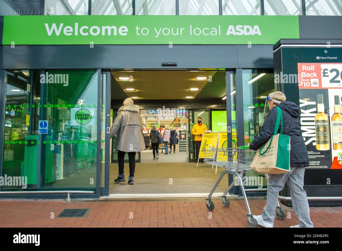 Asda superstore linwood hires stock photography and images Alamy