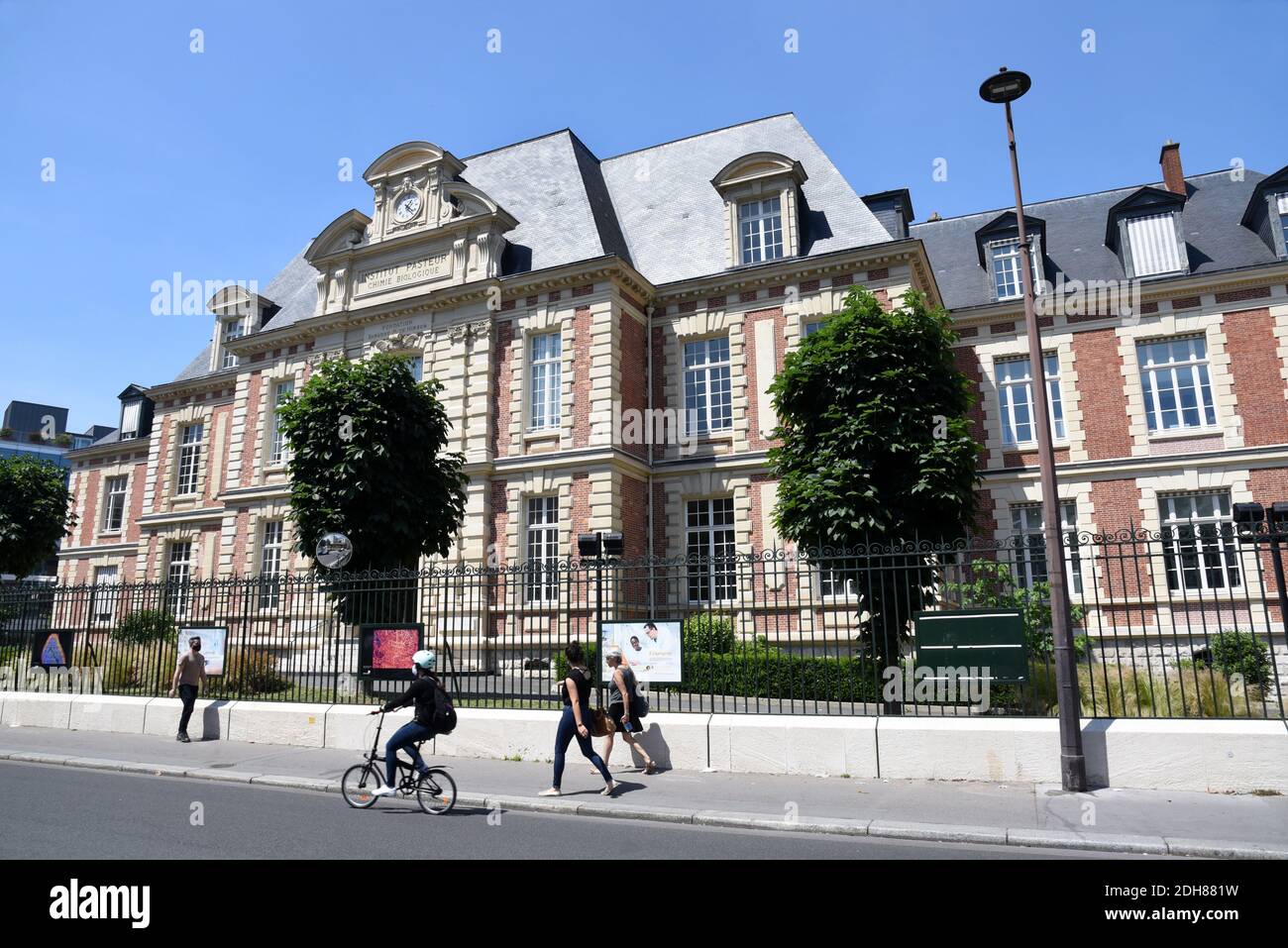Paris (France): building of the Pasteur Institute in the 15th arrondissement (district). The Pasteur Institute is a French non-profit private foundati Stock Photo