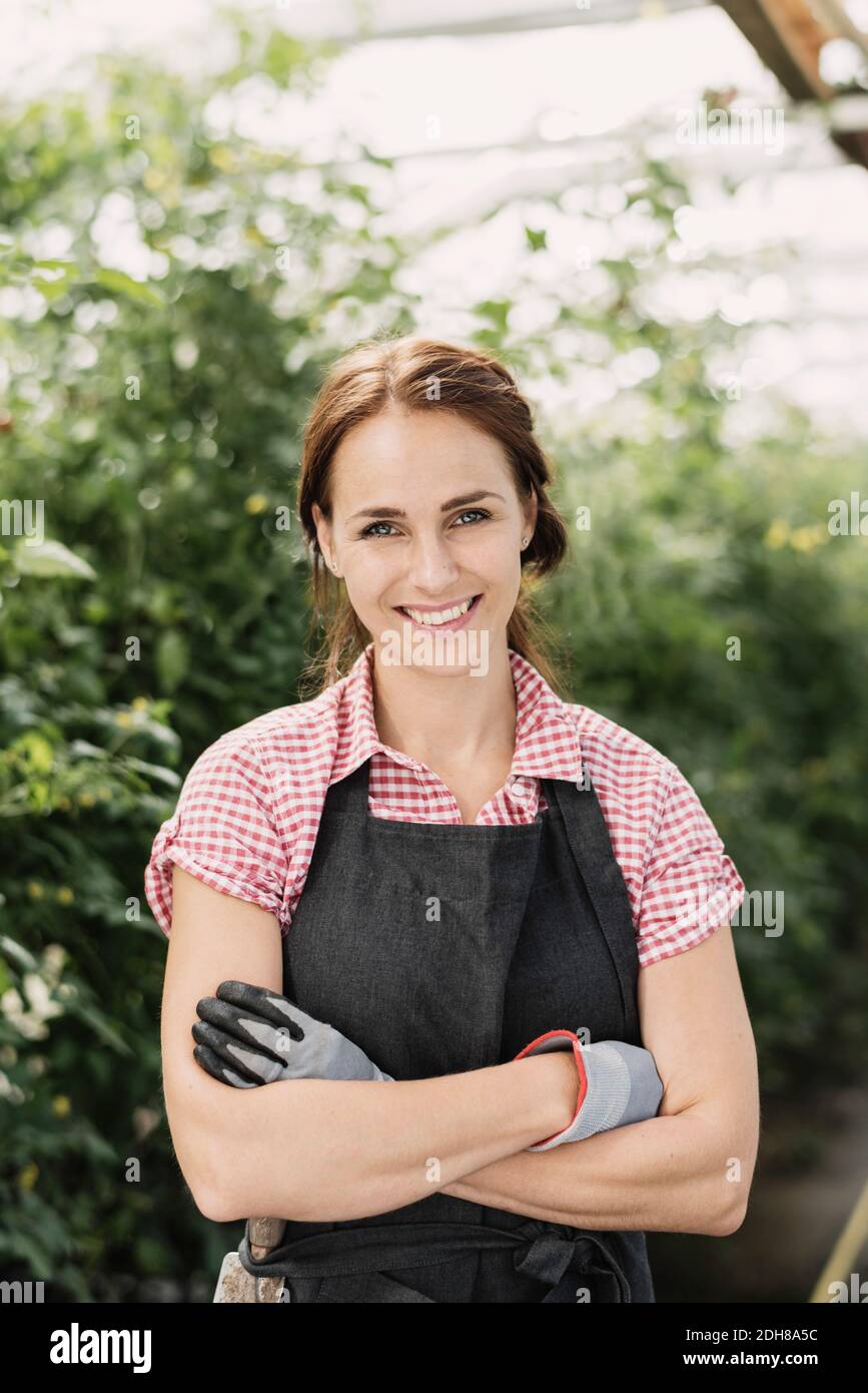 Portrait smiling men arms crossed hi-res stock photography and images ...