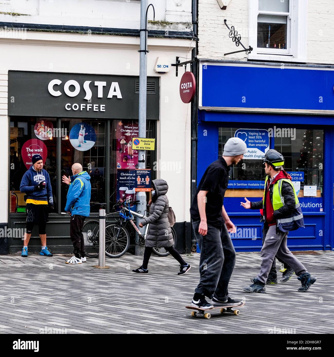 Kingston thames shopping centre skate hires stock photography and
