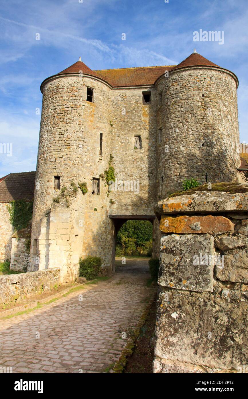 Chateau de Montepilloy, castle registered as a National Historic Landmark (French 'Monument historique') Stock Photo