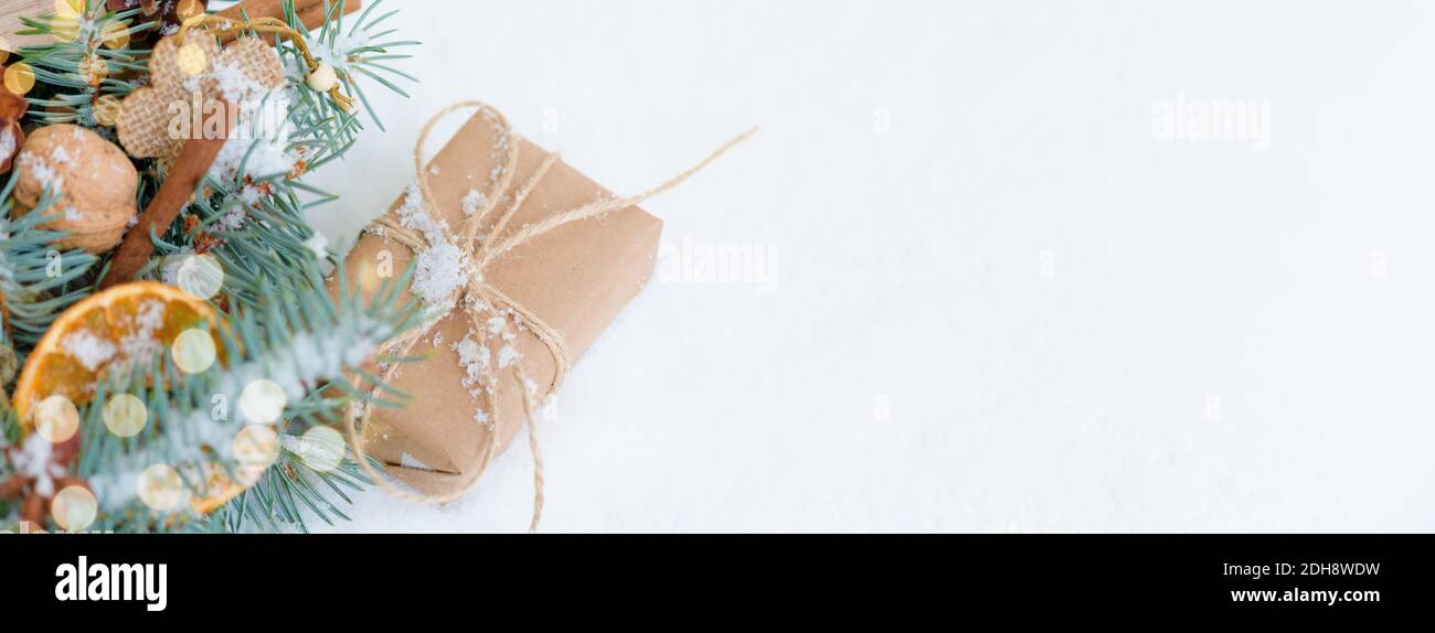 Christmas banner fir garlands hi-res stock photography and images - Alamy
