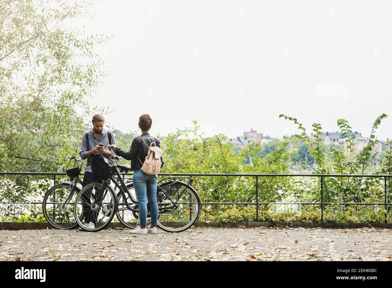 Cycles railing hi-res stock photography and images - Alamy