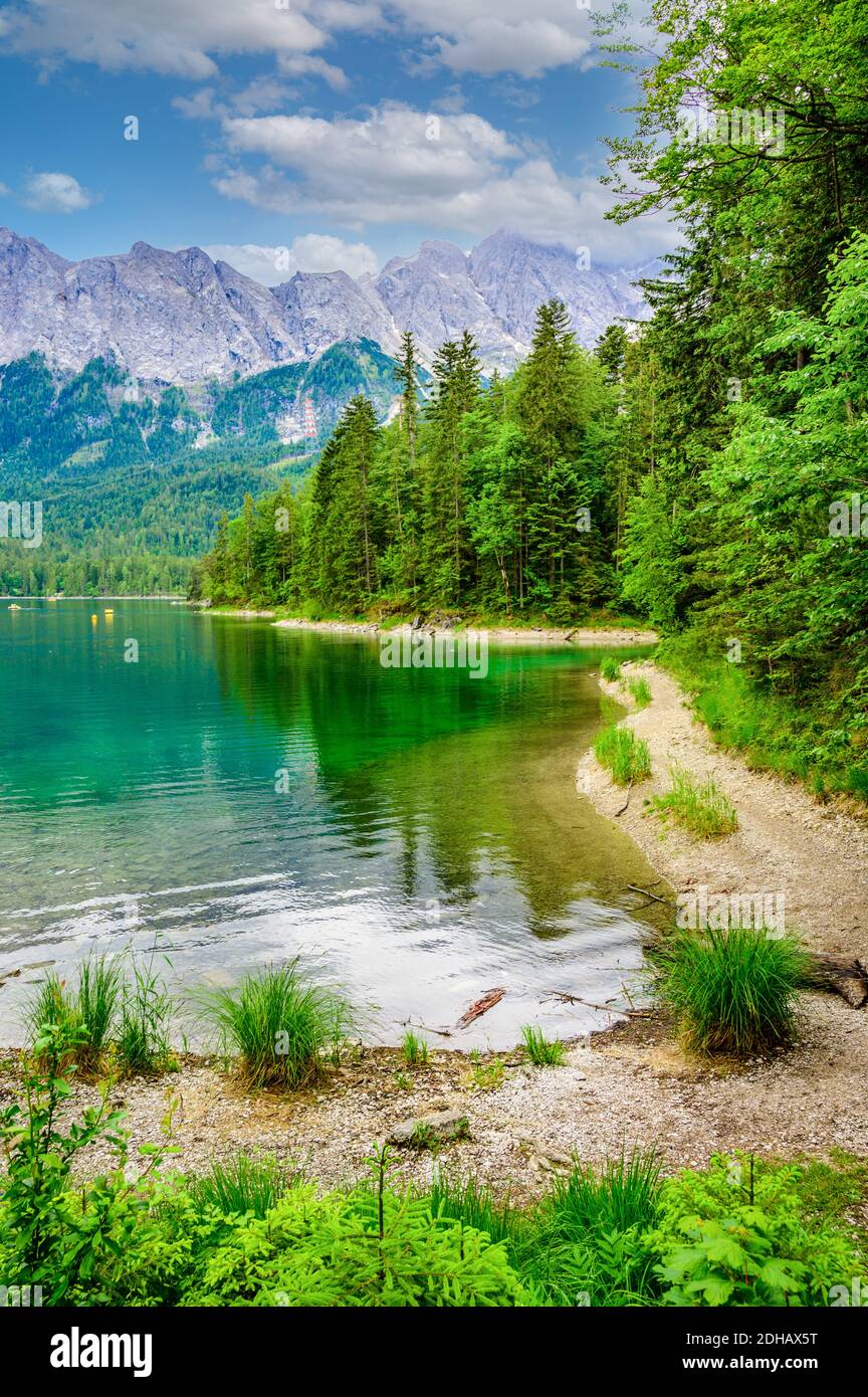 Eibsee lake with Zugspitze mountain in the background. Beautiful ...