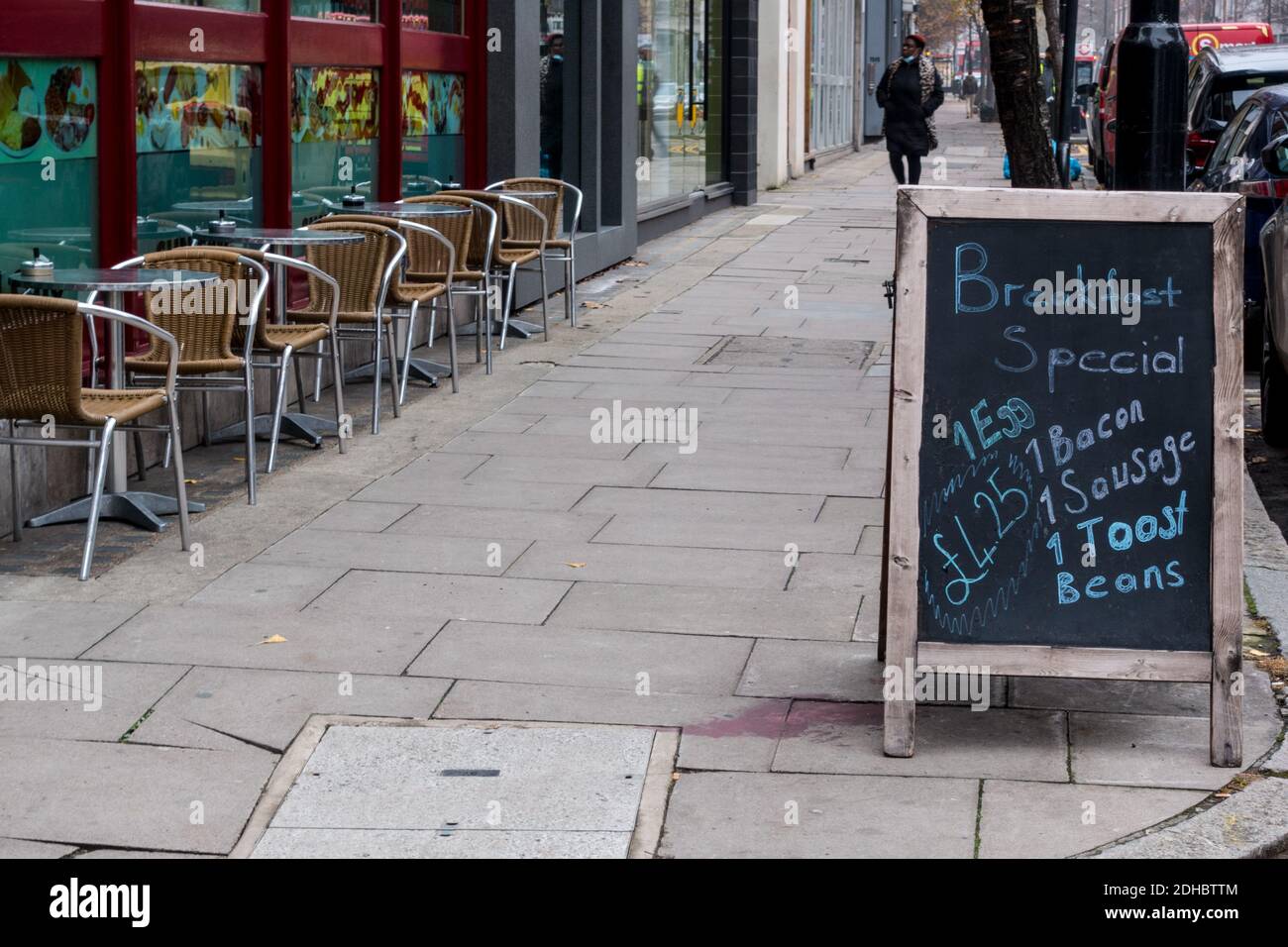London food cafe outdoor seating Stock Photo