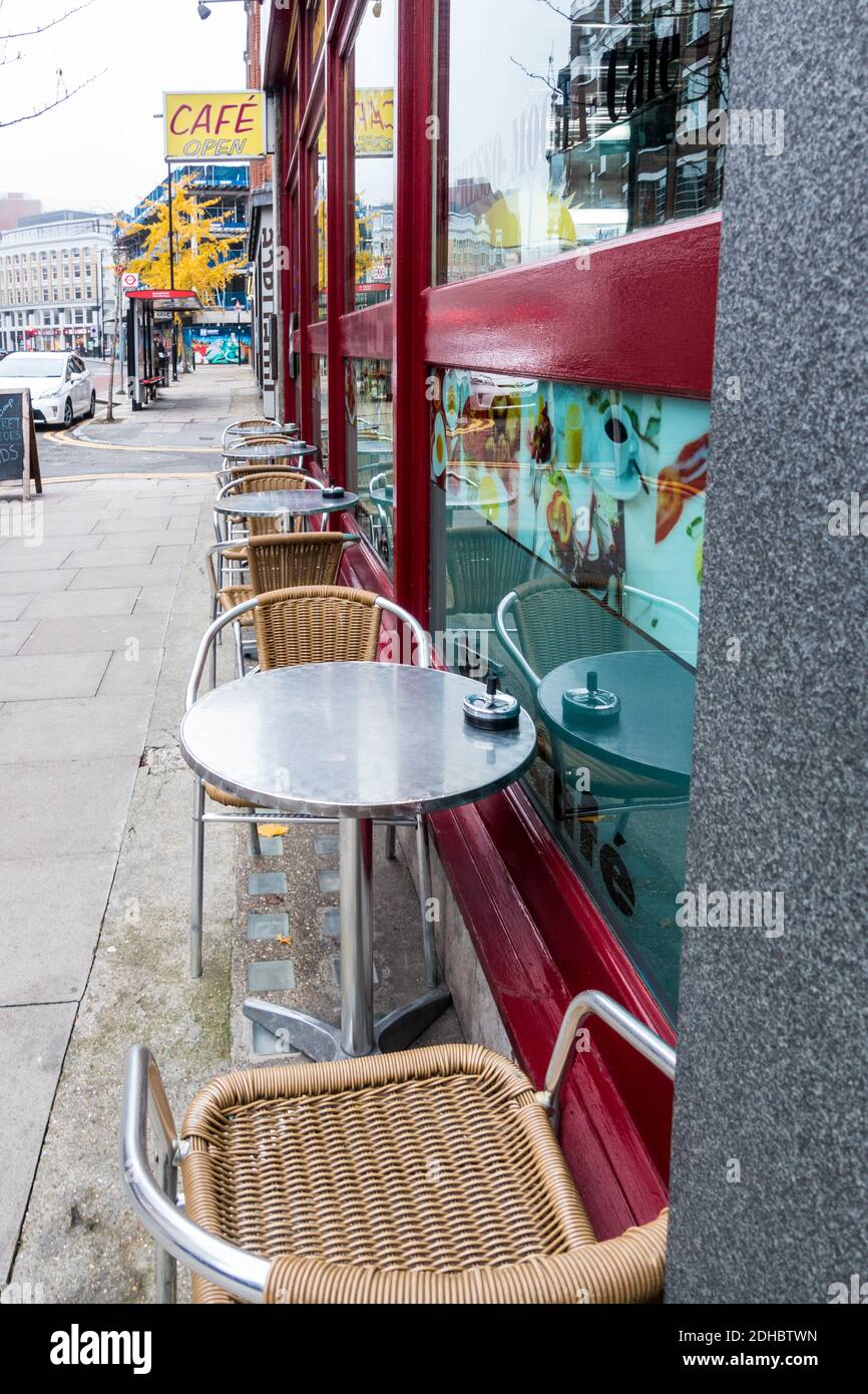 London food cafe outdoor seating Stock Photo