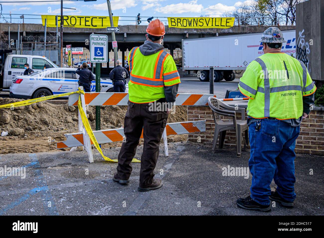 Brooklyn, New York, USA. 10th Dec, 2020. Residents from Brownsville, Brooklyn, disrupted National Grid's construction site on December 10, 2020 at the intersection of Junius St. and Linden Boulevard halting their so-called Metropolitan Reliability Infrastructure Project, better known as the North Brooklyn Pipeline, successfully shutting it down for the day. (Photo by Erik McGregor/Sipa USA) Credit: Sipa USA/Alamy Live News Stock Photo