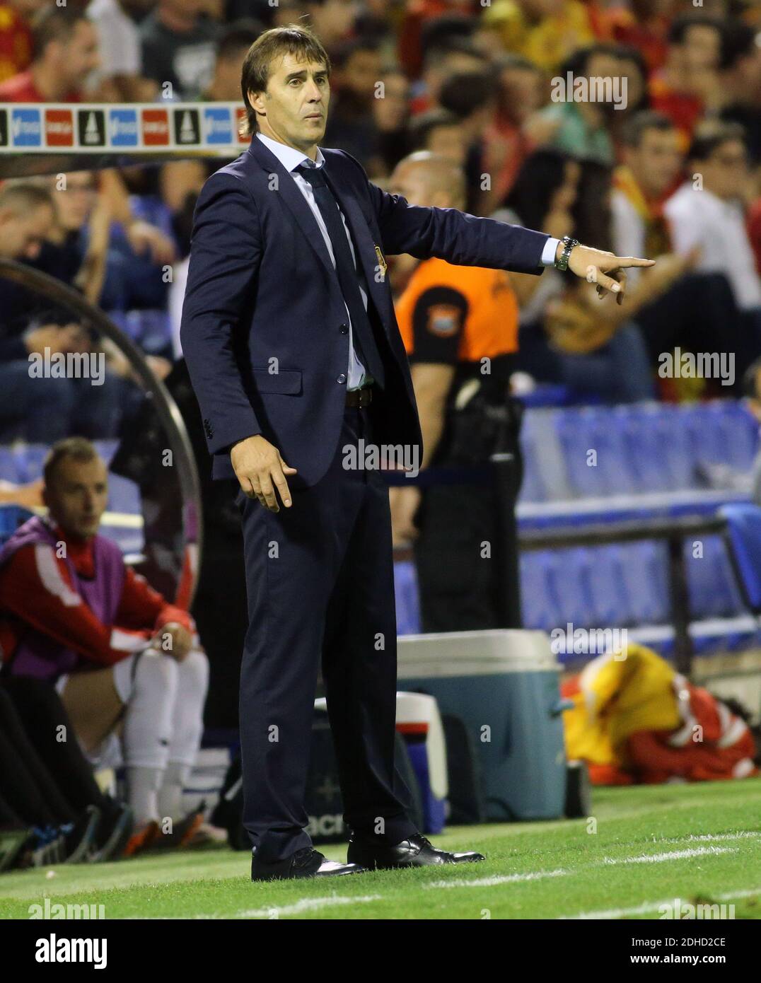 Julen Lopetegui, the coach of Spain in action during the World Cup qualification match between Spain vs Albania in Alicante, Spain, on October 06, 2017. Photo by Giuliano Bevilacqua/ABACAPRESS.COM Stock Photo