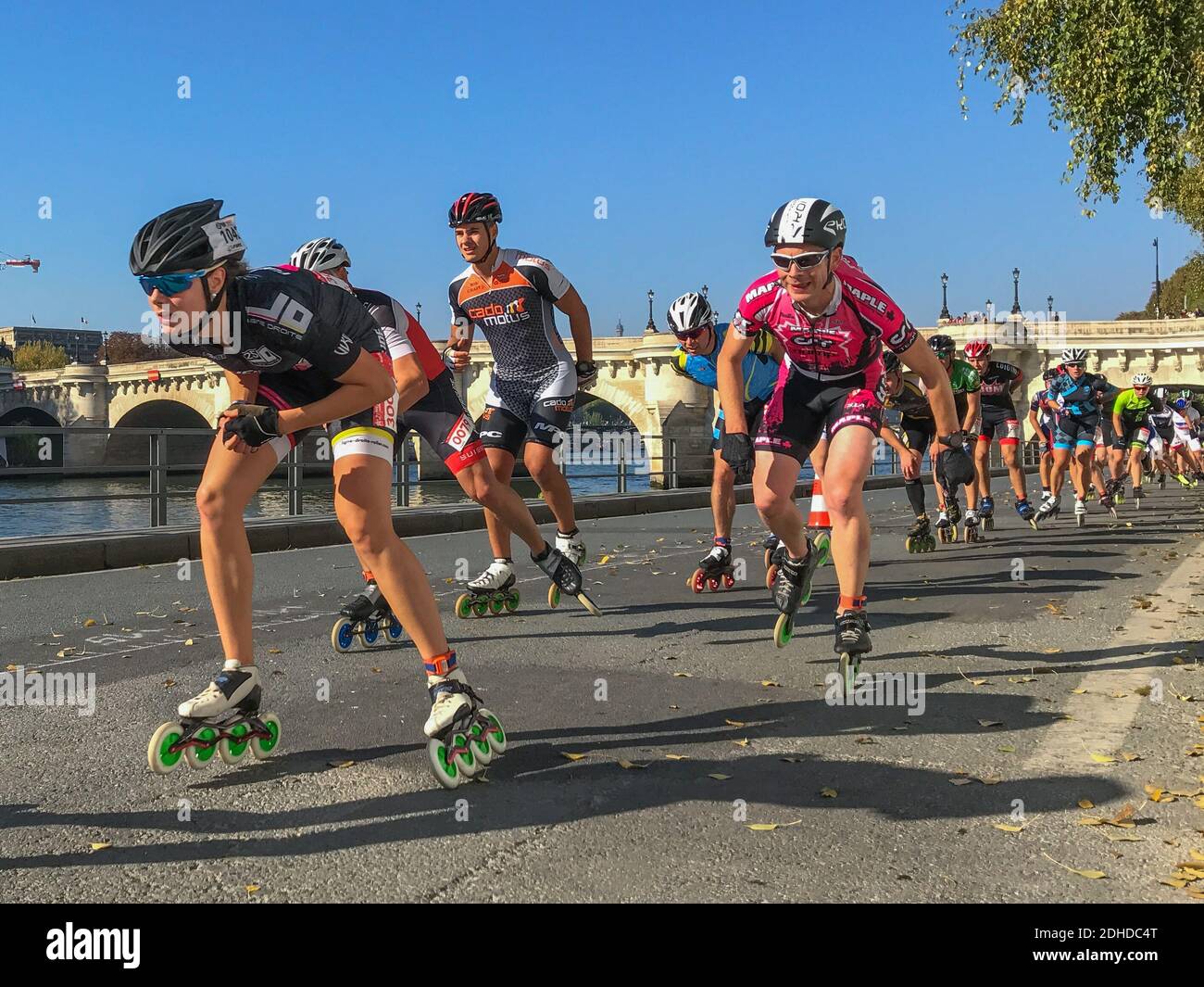RARE PINS PIN'S .. SPORT PAYS BASQUE COURSE MARATHON SAINT JEAN DE LUZ 64 ~BN RARE PINS PIN'S .. SPORT PAYS BASQUE COURSE MARATHON SAINT JEAN DE LUZ 64 ~BN