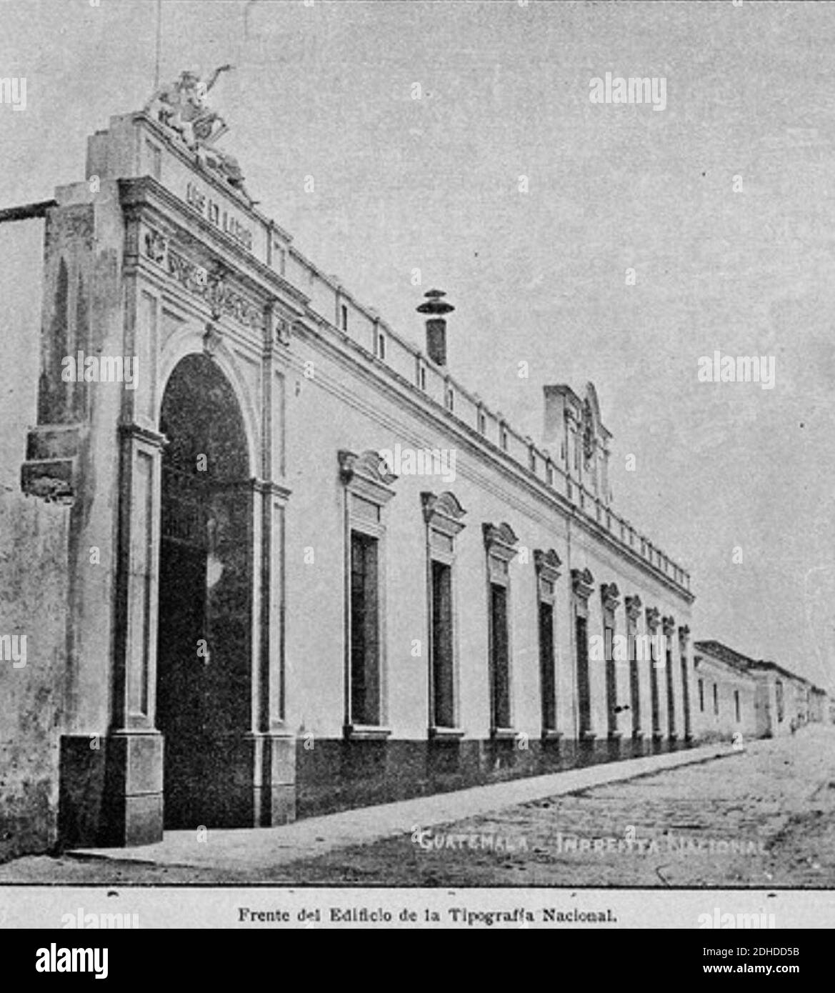La Locomotora 1906 Tipografia Nacional. Stock Photo