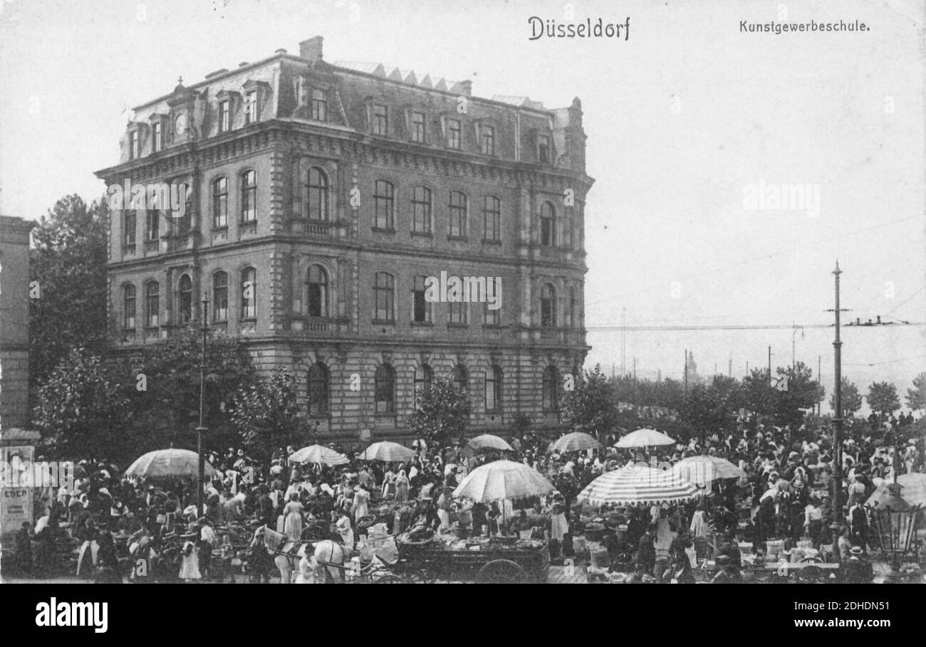 Kunstgewerbeschule Black and White Stock Photos & Images Alamy
