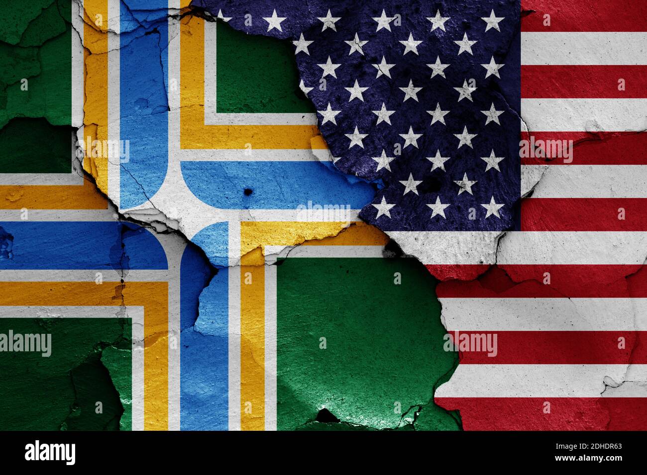 Flags of Portland and USA painted on cracked wall Stock Photo - Alamy