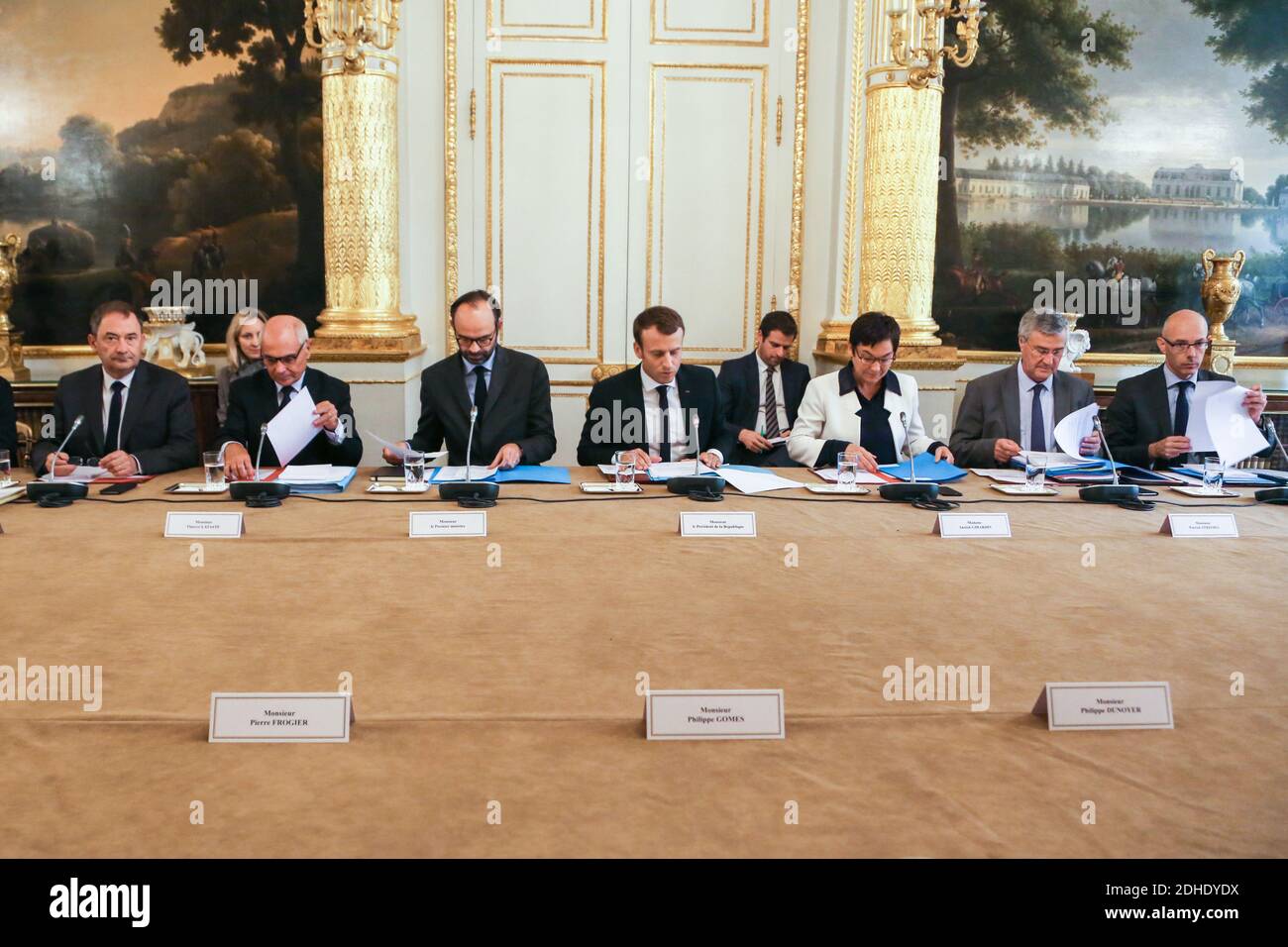 French Prime Minister Edouard Philippe and French President Emmanuel Macron take part in a meeting with New Caledonia representatives, High Commissioner of New Caledonia, Thierry Lataste (L) and French overseas minister, Annick Girardin (R) and Patrick Strzoda, head of the interior ministry cabinet (R) in the Murat lounge, at the Elysee palace in Paris on October 30, 2017. Photo by Somer/ABACAPRESS.COM Stock Photo