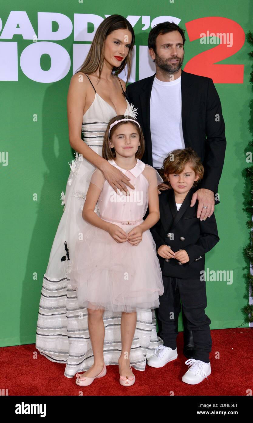 Jamie Mazur, Alessandra Ambrosio, Noah Ambrosia Mazur And Anja Ambrosio