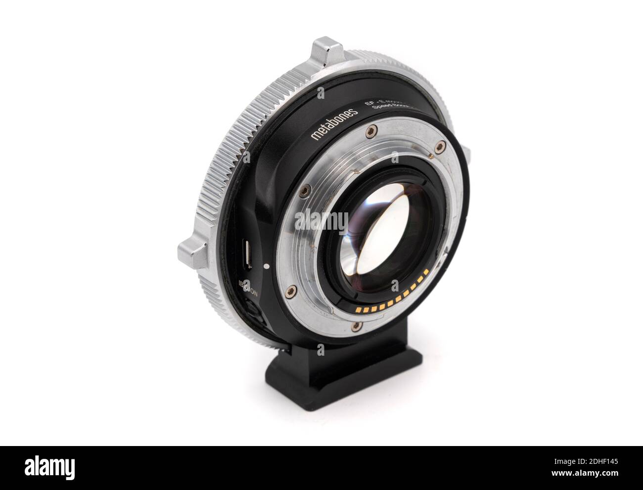 Metabones CINE Speed Booster Ultra 0.71x - Canon EF to Sony E Mount T Stock  Photo - Alamy