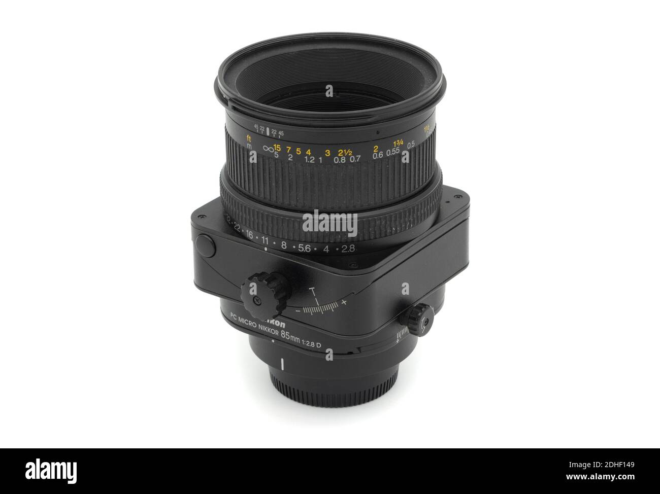 Nikon PC-Micro Nikkor 85mm 2.8D tilt & shift camera lens cut out isolated  on white background Stock Photo - Alamy