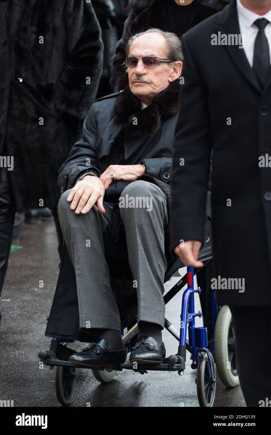 Nicolas Sarkozy's father, Pal Sarkozy de Nagy-Bocsa, attending the funeral of Andree Sarkozy aka Dadue, mother of Former French President Nicolas Sarkozy, at Saint-Jean-Baptiste church in Neuilly-Sur-Seine, France on December 18, 2017. Photo by ABACAPRESS.COM Stock Photo