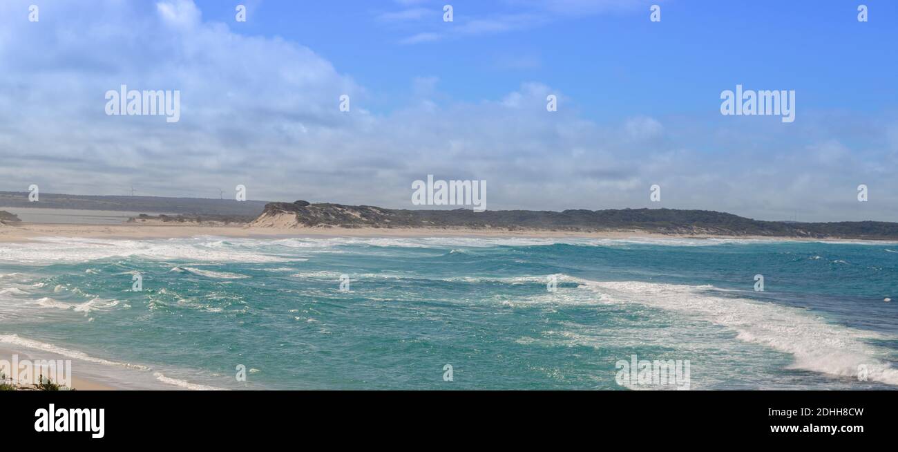View to the indian ocean from an outlook at the four Mile Beach in the Fitzgerald River National Park west of Hopetoun, Western Australia Stock Photo
