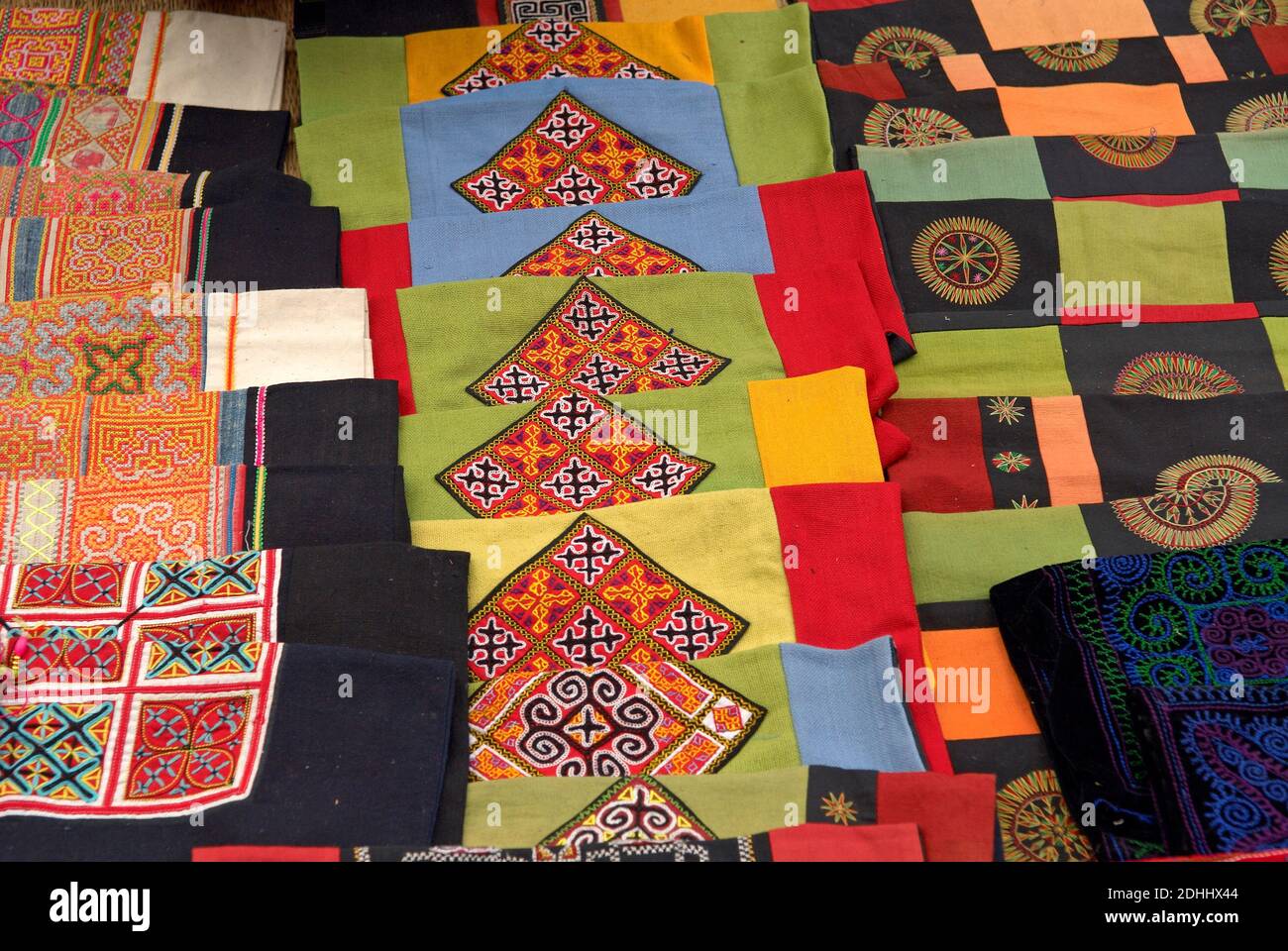 Vietnam. North Vietnam. Bac Ha area. Sunday market at Bac Ha.  Flower Hmong ethnic group. Stock Photo