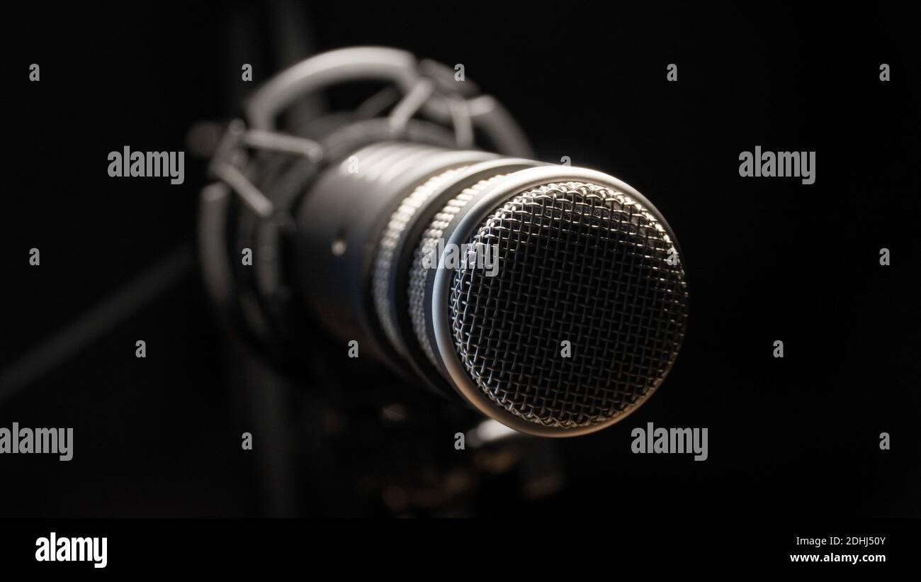 Microphone large diaphragm hires stock photography and images Alamy