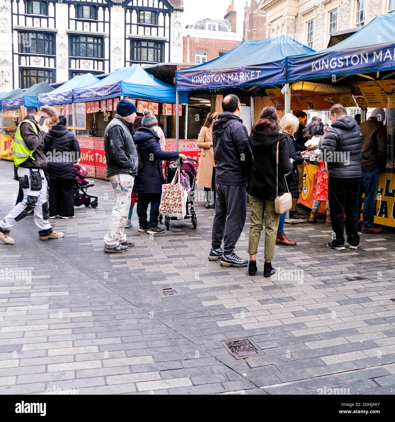 Kingston London UK, December 09 2020, Shoppers Waiting In Line At A Pop Up  Market Food Stall Stock Photo - Alamy