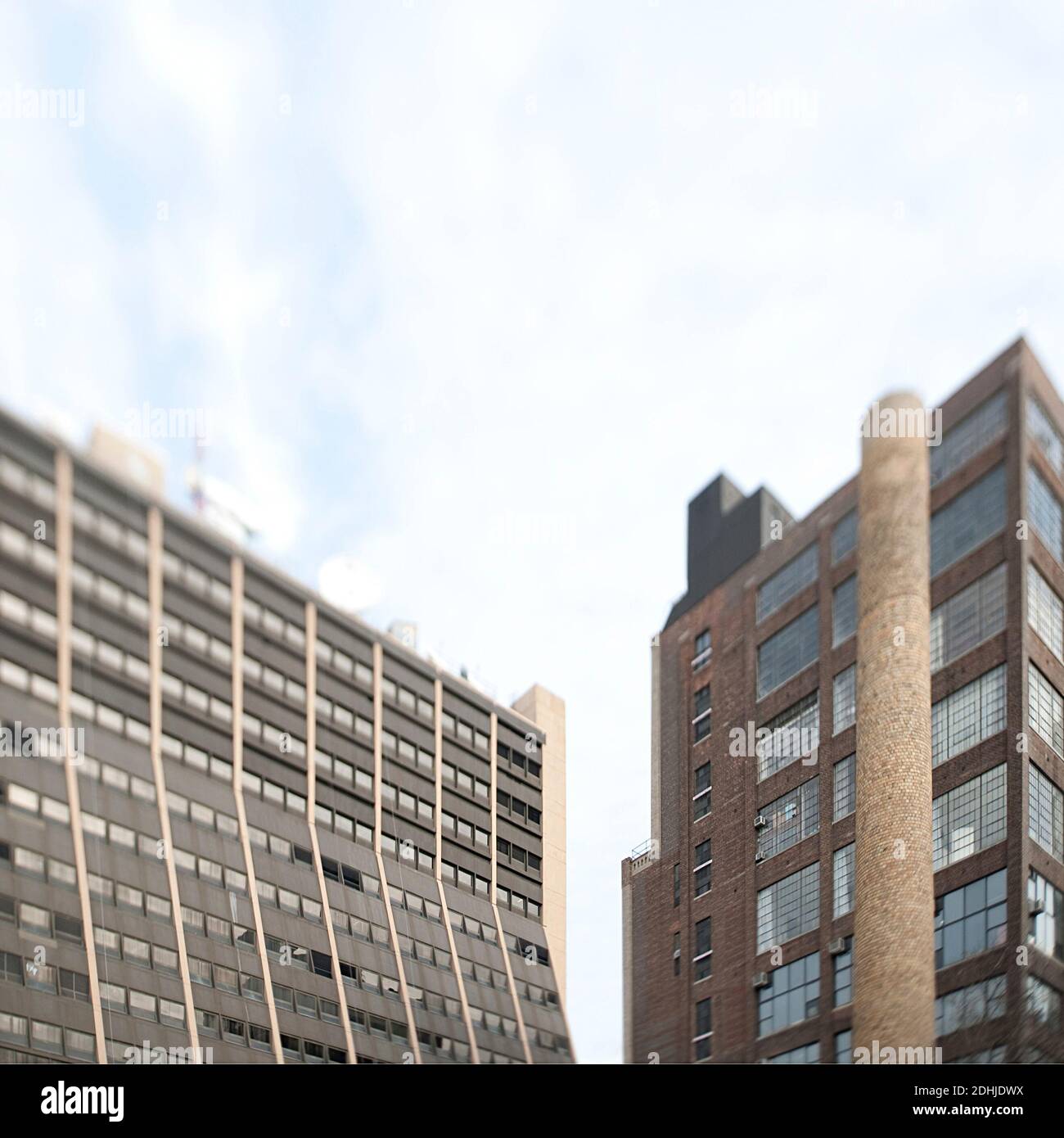Multiple high rise residential hi-res stock photography and images - Alamy