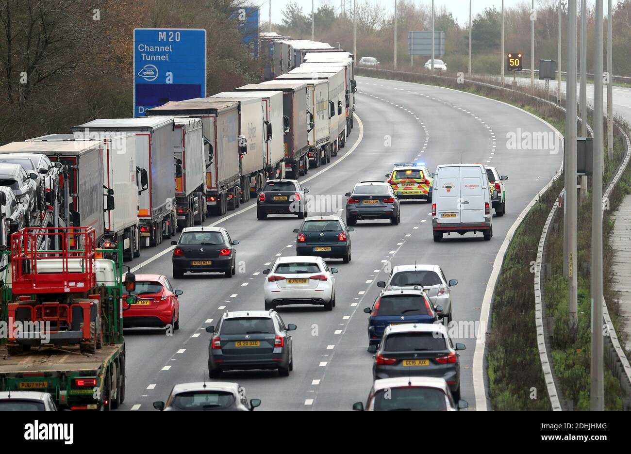 Eurotunnel traffic hi-res stock photography and images - Page 3 - Alamy