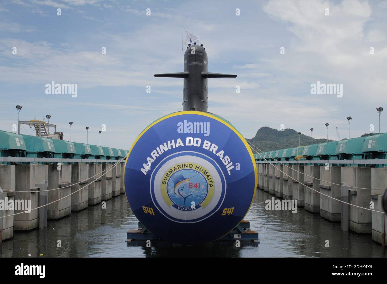 Itaguai, Brazil. 11th Dec, 2020. ITAGUAÍ, RJ - 11.12.2020: LANÇAMENTO DO SUBMARINO HUMAITÁ - Launching Ceremony of the Submarine Humaitá and Integration of the hull of the submarine Toneleiro, held this morning (11, at the Naval Complex of Itaguaí on the island of Madeira in the city of Itaguaí, RJ. Credit: Foto Arena LTDA/Alamy Live News Stock Photo