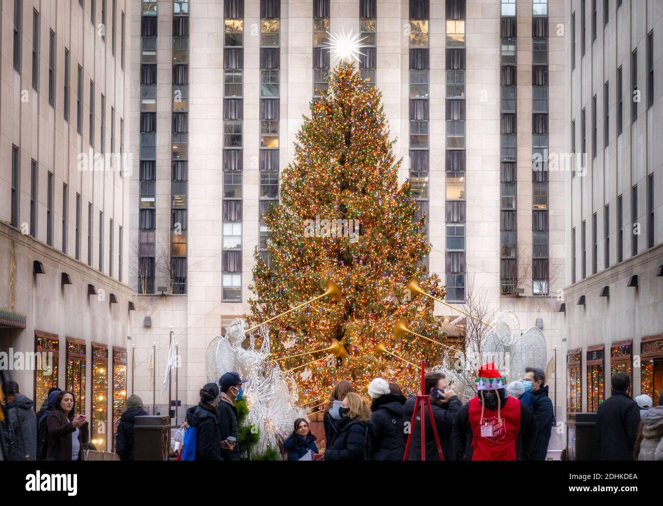The Rockefeller Center Christmas Tree, 2020, NYC, USA Stock Photo Alamy