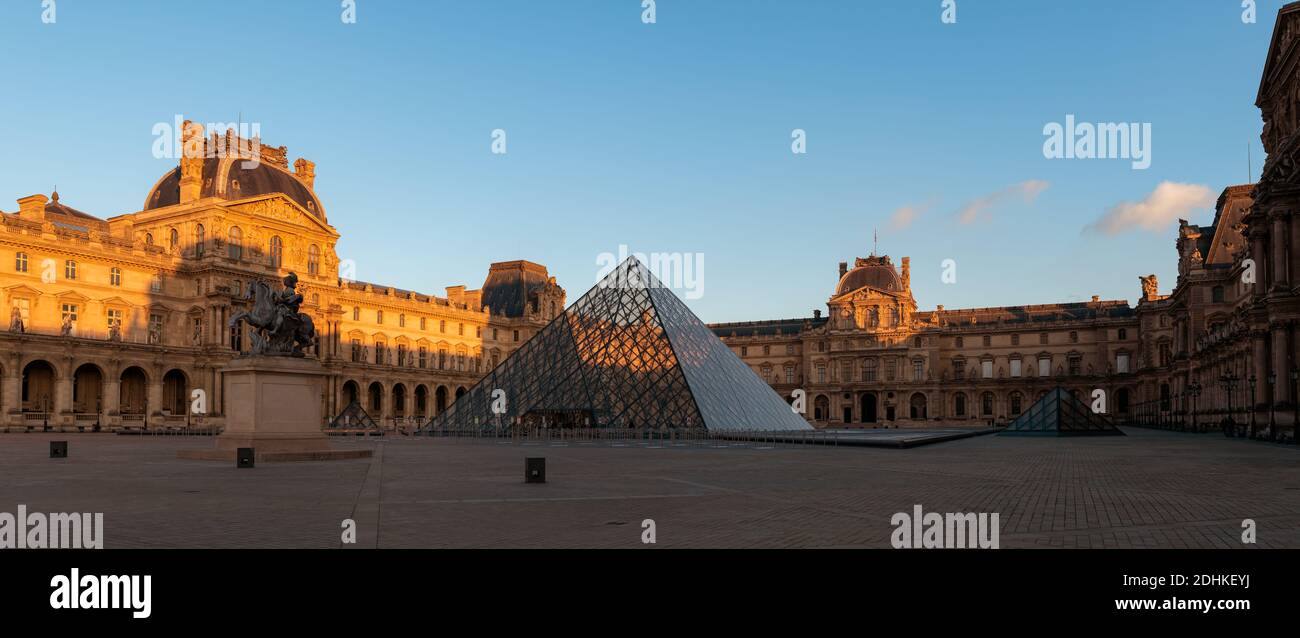 Musee du Louvre closed during Covid-19 Pandemic - Paris, France Stock Photo
